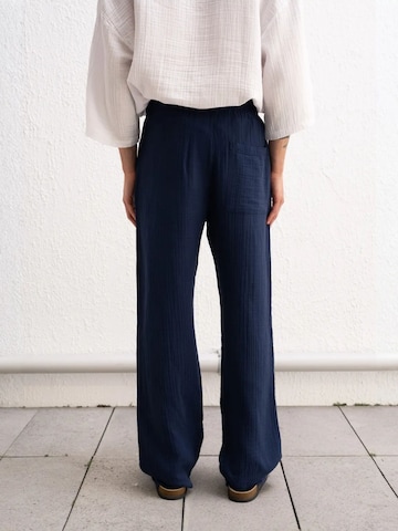 Regular Pantalon Giesto en bleu