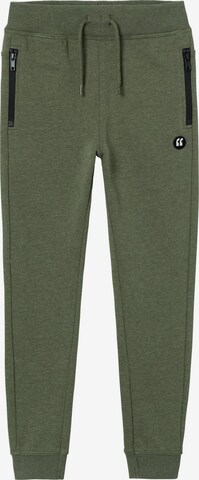 Effilé Pantalon 'Vimo' NAME IT en vert : devant