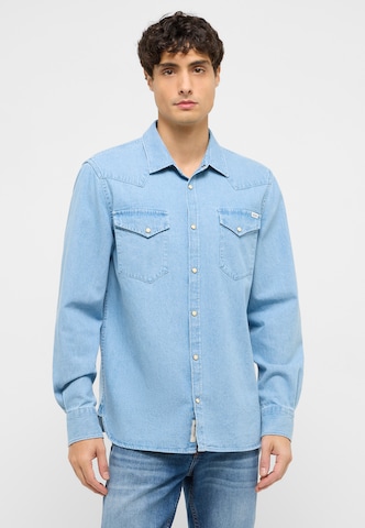 MUSTANG Regular Fit Hemd in Blau: Vorderseite