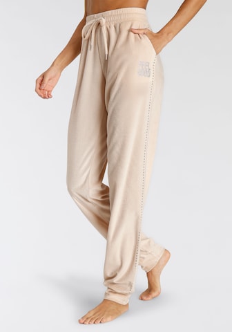 Pantaloncini da pigiama di VIVANCE in beige