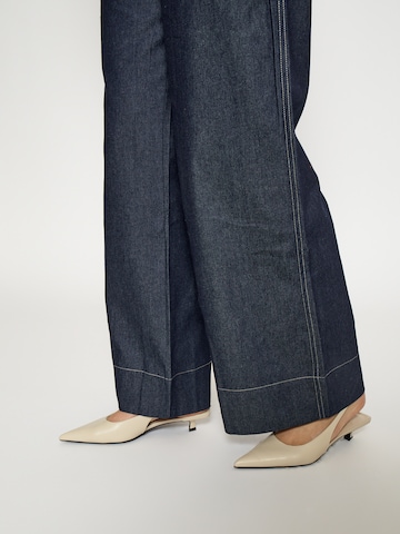 DESIRES Regular 'Kylie' in Blau