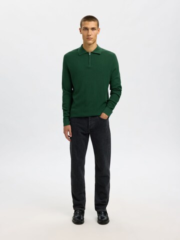Pullover di SELECTED in verde