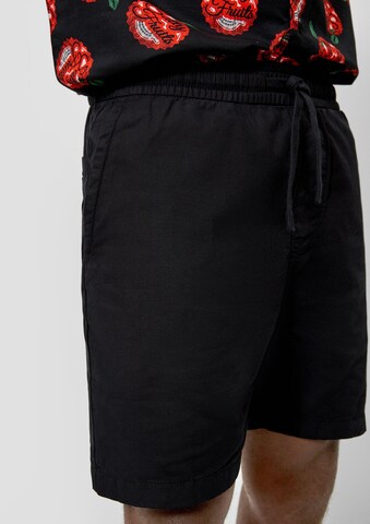 QS Regular Trousers in Black