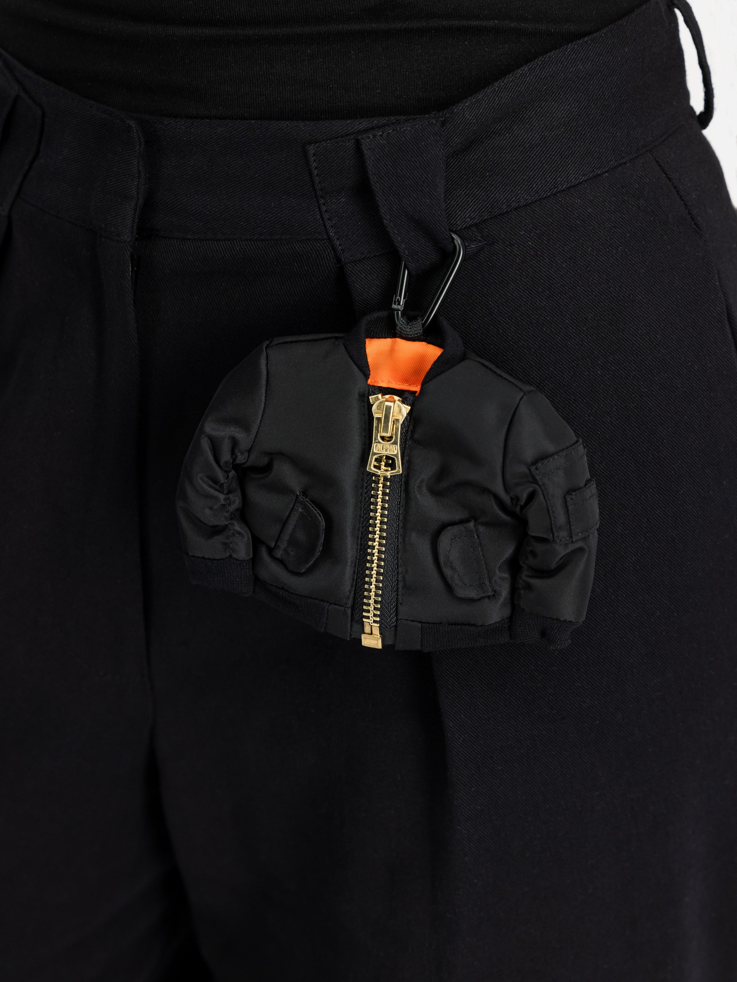 ALPHA INDUSTRIES Rahakott, värv must