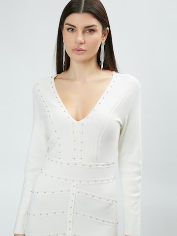 Influencer Strickkleid in Weiß