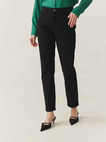 TATUUM Slimfit Chino 'YOKO 2' in Zwart