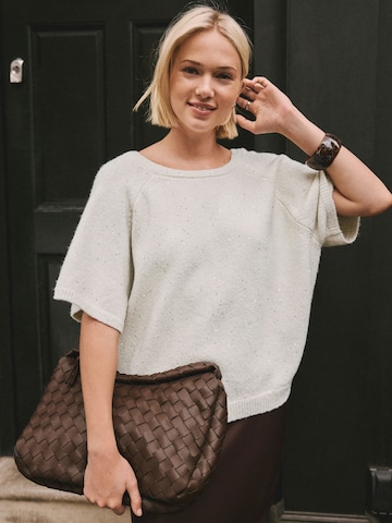 Next Πουλόβερ σε μπεζ: μπροστά