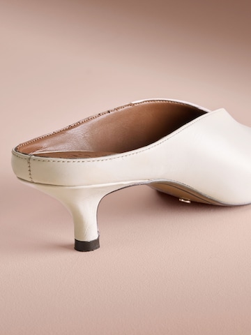 Mule B by Ted Baker en blanc