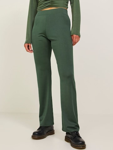 JJXX Regular Trousers in Green: front