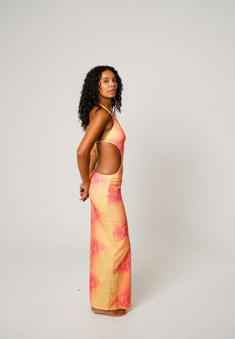 Moda Minx Dress 'Nautilus Shell' in Orange