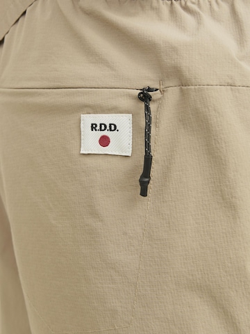 Regular Pantalon R.D.D. ROYAL DENIM DIVISION en vert