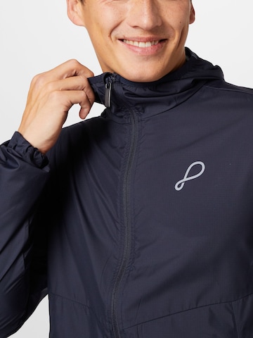 Veste outdoor 'Everlight' PYUA en bleu