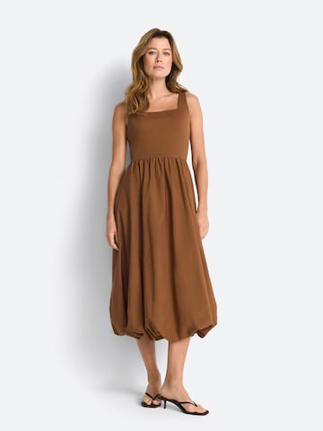 Rich & Royal Dress in Brown