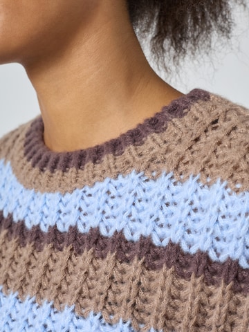 brūns SISTERS POINT Džemperis 'KRISSY'