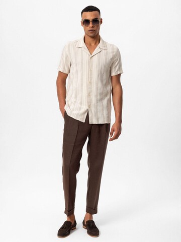 Antioch Regular fit Button Up Shirt in Beige