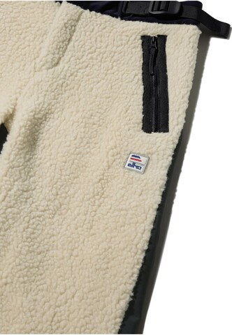 elho - regular Pantalón en beige