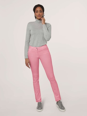 MADELEINE Regular Jeans in Pink