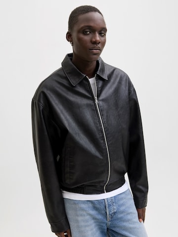 JACK & JONES Overgangsjakke 'JJLEON' i sort