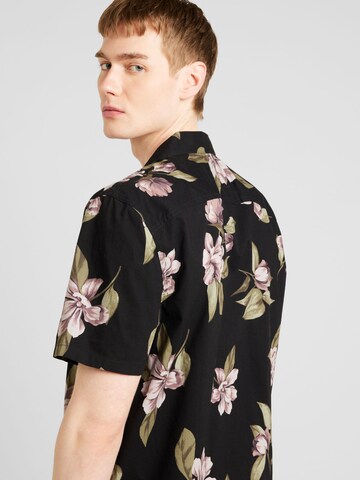 Fit confort Chemise HOLLISTER en noir