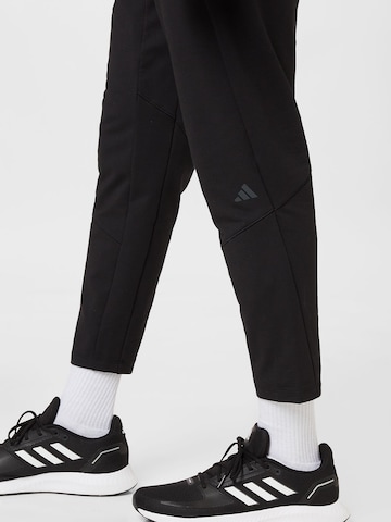 regular Pantaloni sportivi 'Designed For Training' di ADIDAS PERFORMANCE in nero