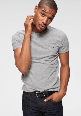 TOMMY HILFIGER Regular Fit T-Shirt in Grau: Vorderseite