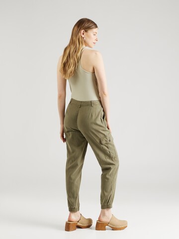 Effilé Pantalon cargo 'BATTLENOMADF' BONOBO en vert