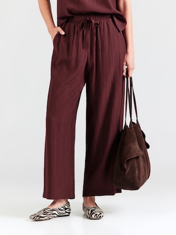OPUS - Pierna ancha Pantalón 'Marou' en rojo: frente