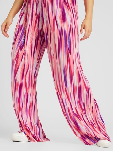 Wide Leg Pantalon 'LISSETA' ONLY Carmakoma en rose