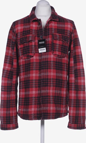 tigha Button Up Shirt in L in Red: front