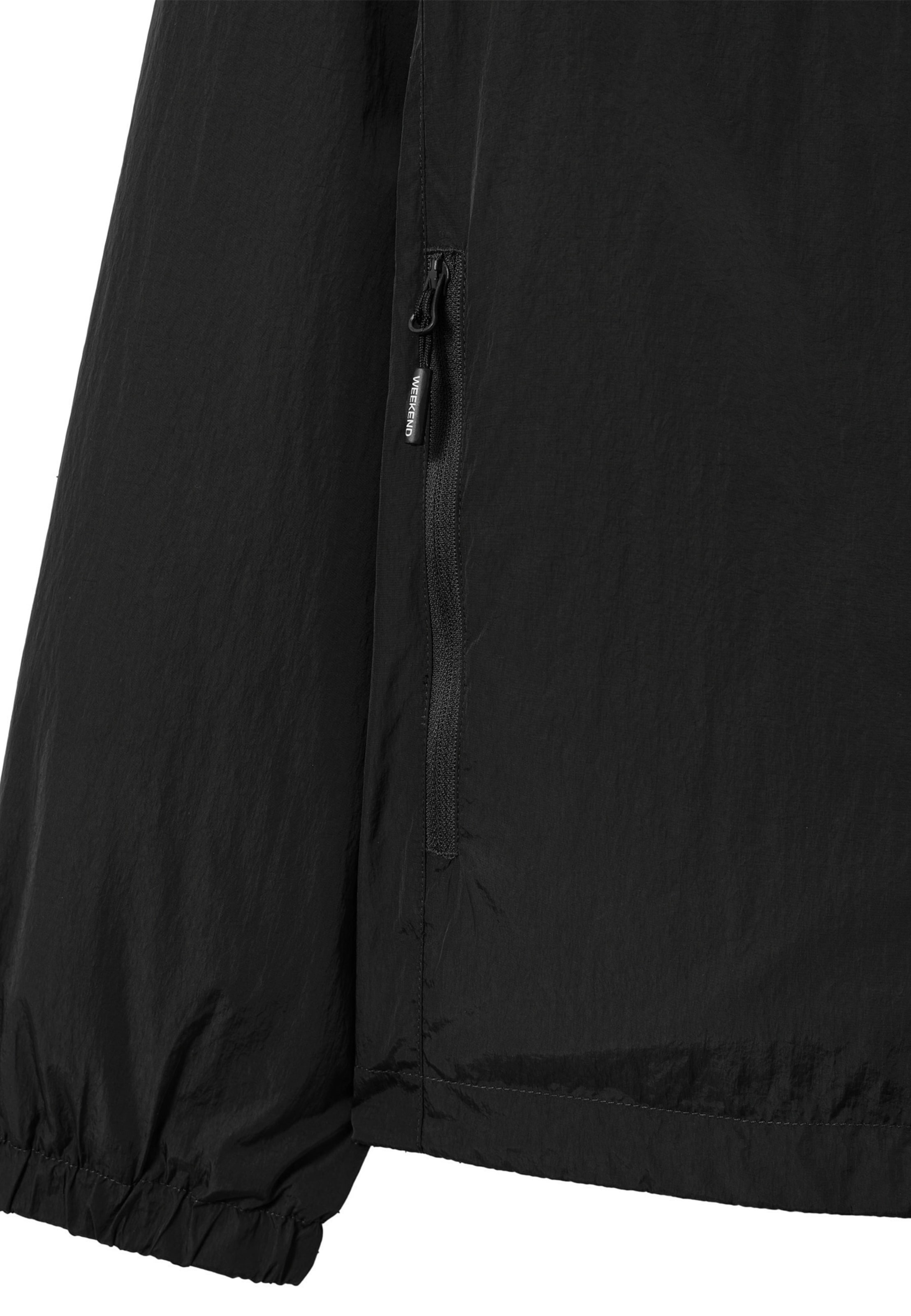 Weekend Offender Between-Season Jacket in Black