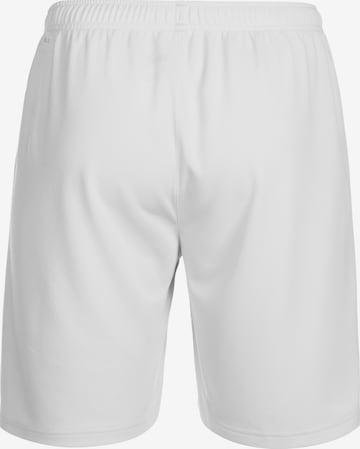regular Pantaloni sportivi 'TeamRise' di PUMA in bianco