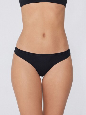 Tezenis Thong in Black: front