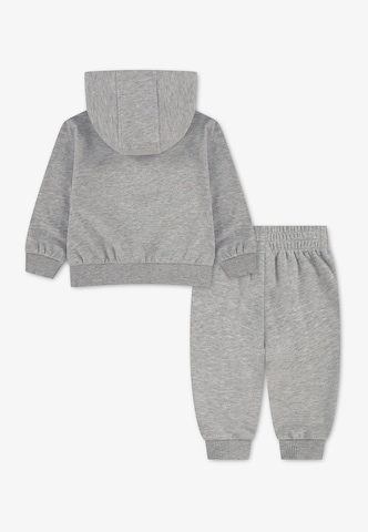 Nike Sportswear Träningsoverall 'CLUB' i grå