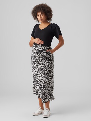 Vero Moda Maternity Skirt 'VMEasy' in White