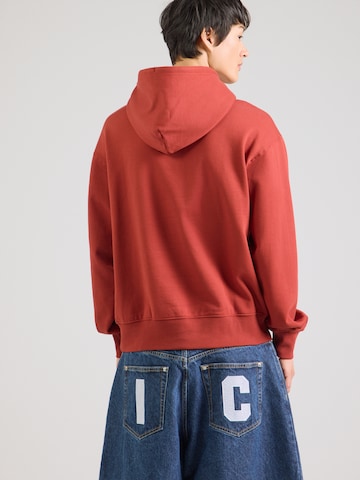 VANS - Sudadera 'LEFT CHEST II' en rojo