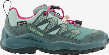 LOWA Flats 'Maddox Pro' in Green: front