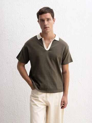 Maglietta di Giesto in verde: frontale