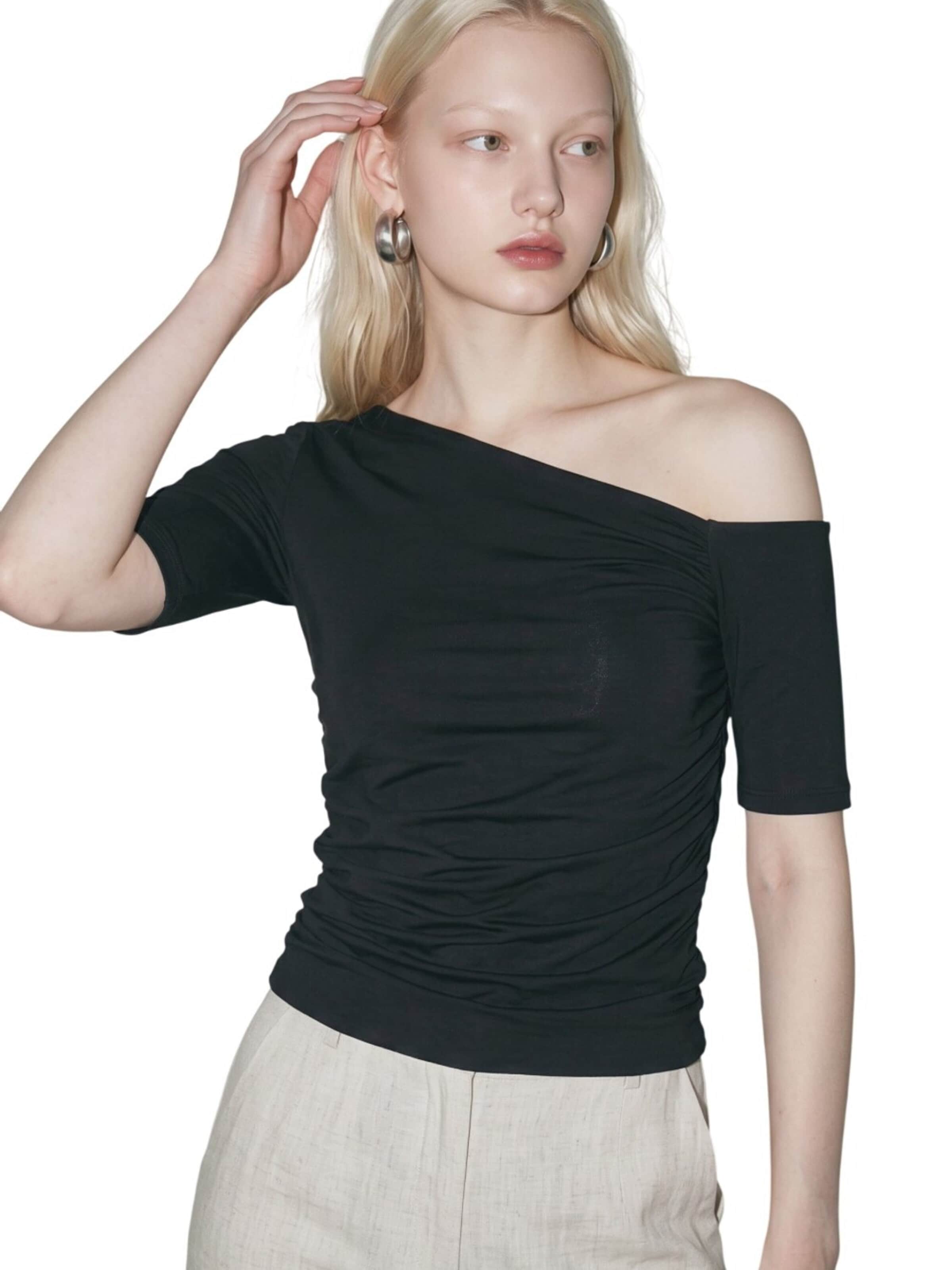 Alexa Dash Shirt‌ in Schwarz