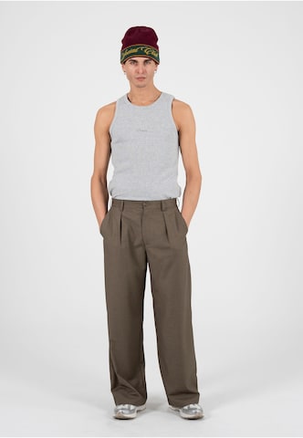 Maglietta di Prohibited in grigio