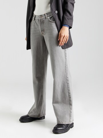 TOPSHOP Wide leg Jeans 'Ember' in Grey: front