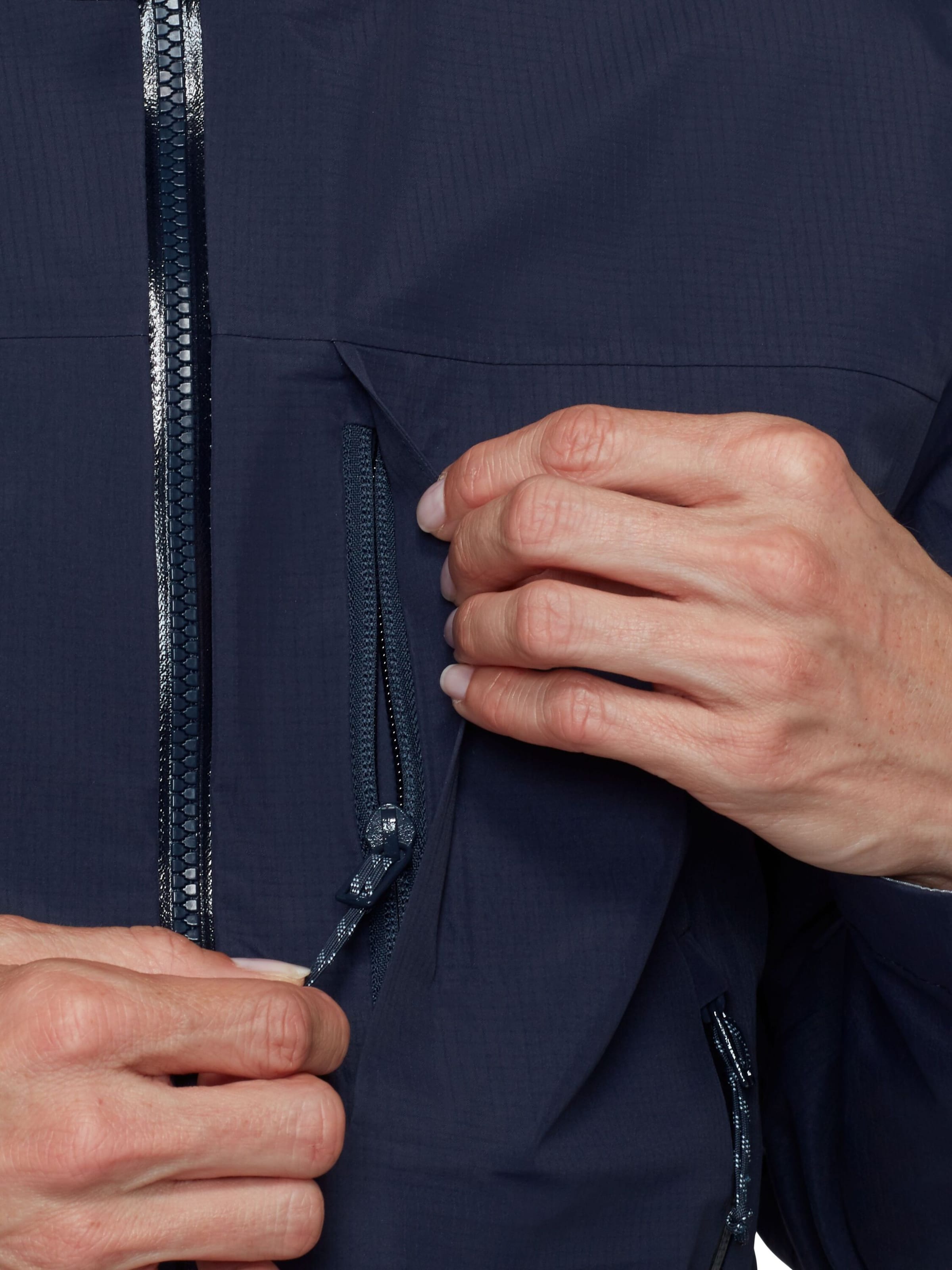 MAMMUT Outdoor Jacket 'Alto Guide' in Blue