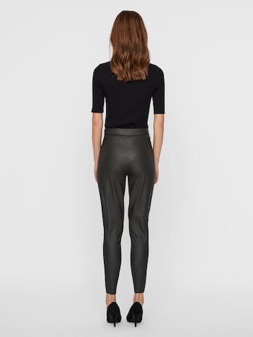 VERO MODA Baggy Leggings in Groen