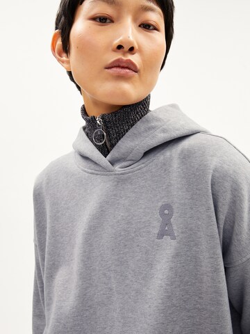 ARMEDANGELS Sweatshirt in Grey