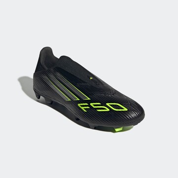 ADIDAS PERFORMANCE Fußballschuh in Schwarz: Vorderseite