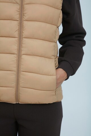 b.young Vest in Brown