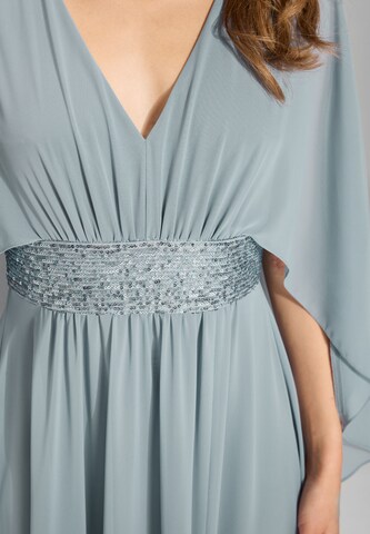 SWING Kleid in Blau