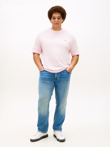 T-Shirt 'ESS SEASONAL' Tommy Hilfiger Big & Tall en rose