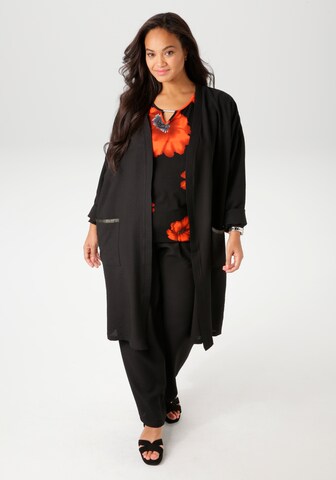 Aniston Summer Coat in Black: front
