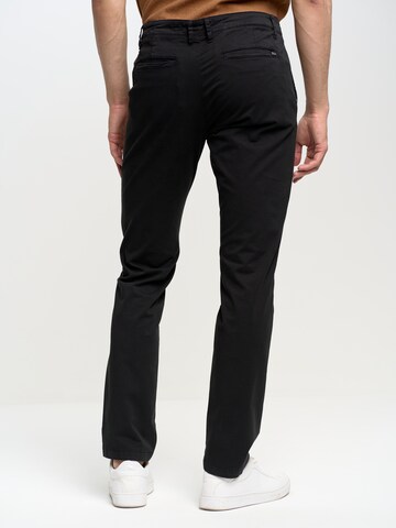 BIG STAR Tapered Chinohose 'ERHAT' in Schwarz