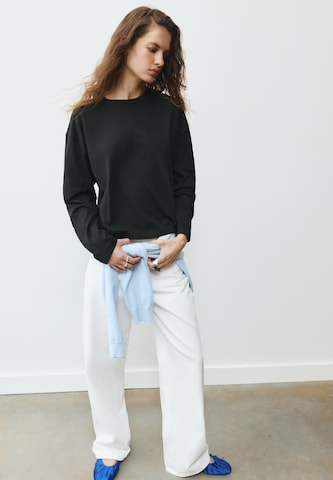Pull&Bear Majica | črna barva